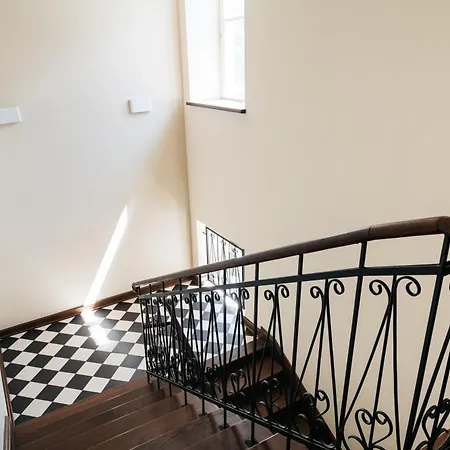 Native Sobieskiego 19 Lejlighed